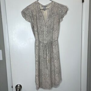 Like New! H&M Off White & Black Short Sleeve Mini Dress with Matching Tie Belt